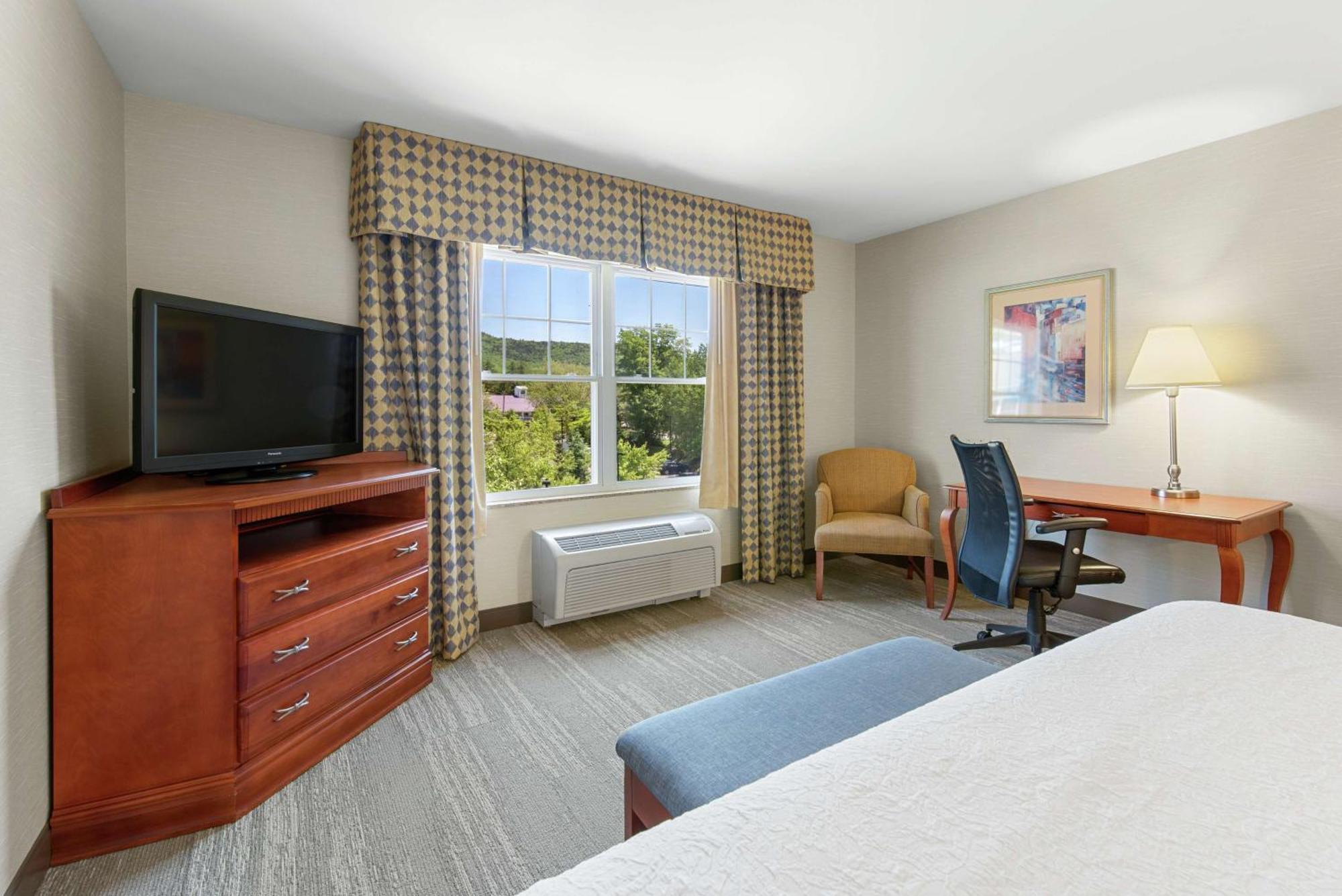 Hampton Inn & Suites Норт-Конвей Экстерьер фото