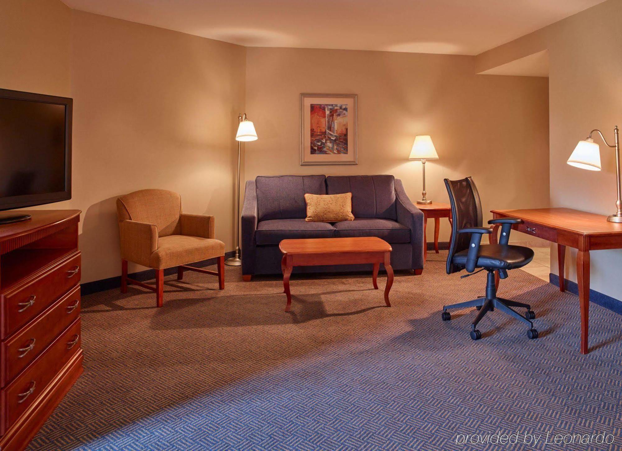 Hampton Inn & Suites Норт-Конвей Экстерьер фото